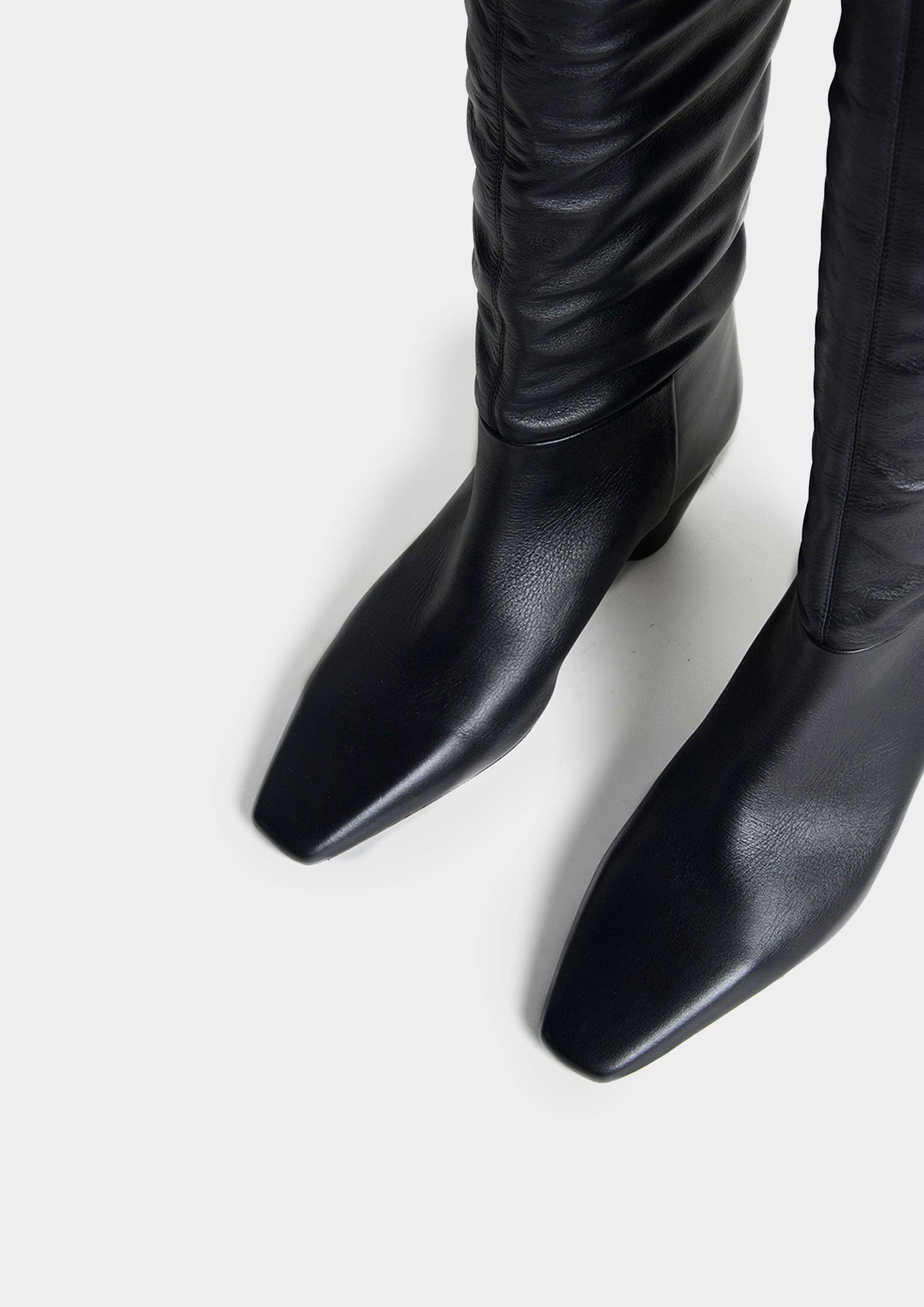 Leather High Boot with Square Heel - Black