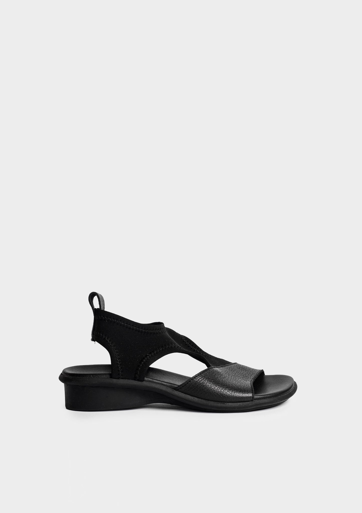 Satira Sandalo - Noir